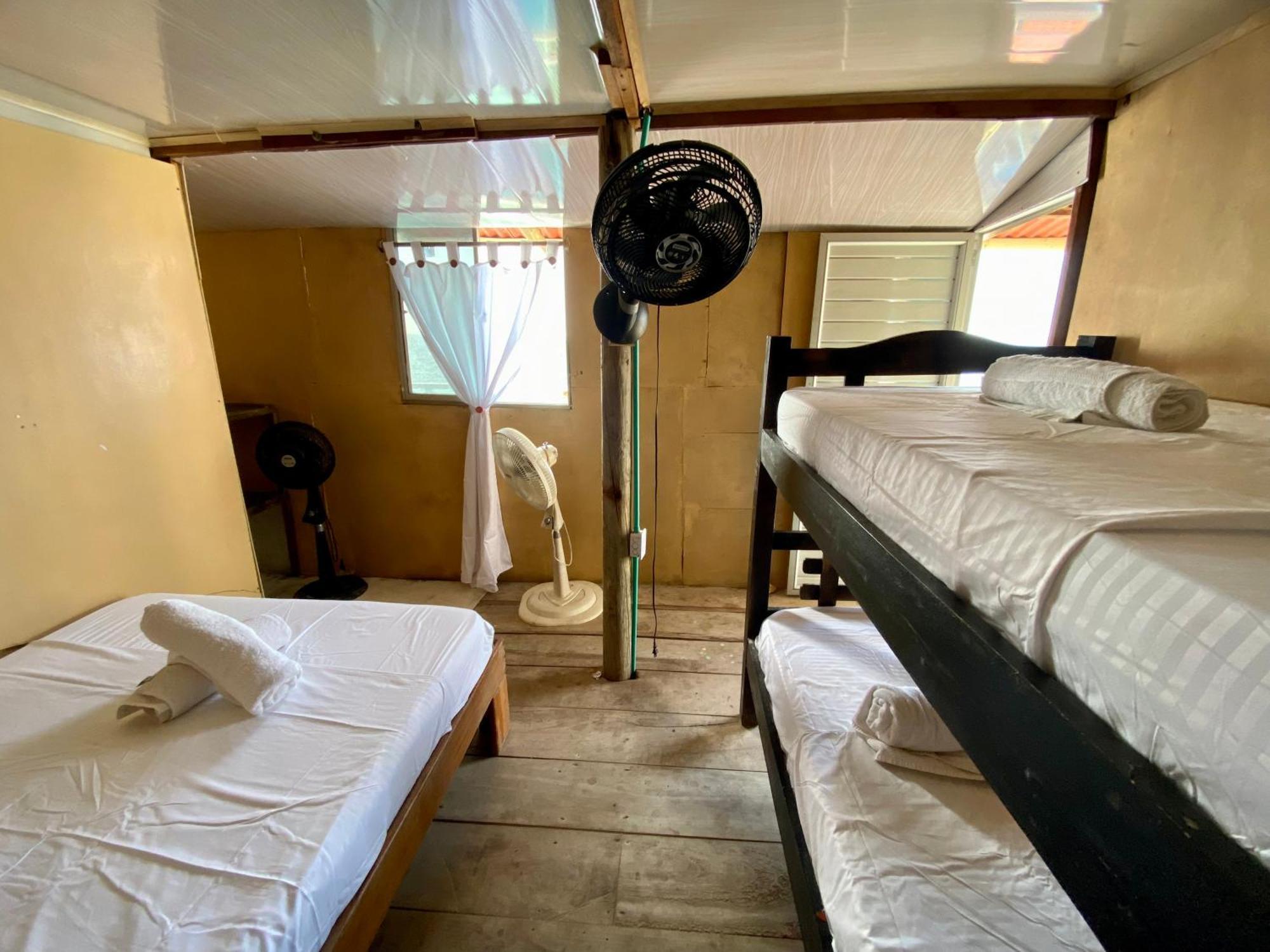 Eco Hostal Estrella De Mar Isla Mucura Ngoại thất bức ảnh